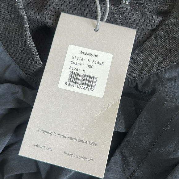 66 North Black Utility Vest - Picture 3 of 3